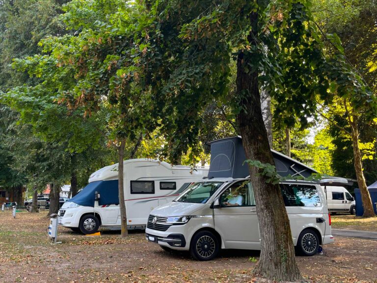 zážitek stan karavan obytné auto Termální Kemping kemping rybaření